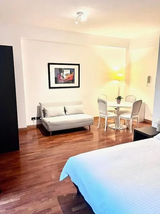 Small House Roma Nord Apartment