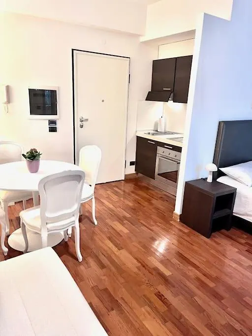 Small House Roma Nord Apartment Italy
